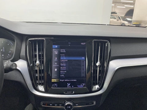 Volvo V60 , B4 AWD mild hybrid