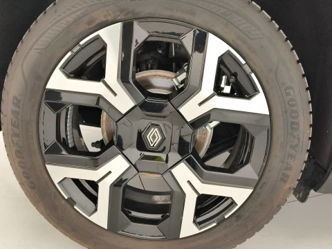 Renault 4 E-Tech   Techno autonomia confort 110kW
