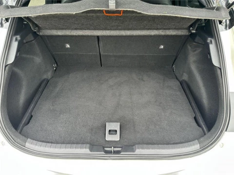 Toyota Corolla 5 Puertas Advance 180H T/A (e-CVT)