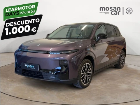 Leapmotor B10 B10 REEV 18.8 kWh Design Auto