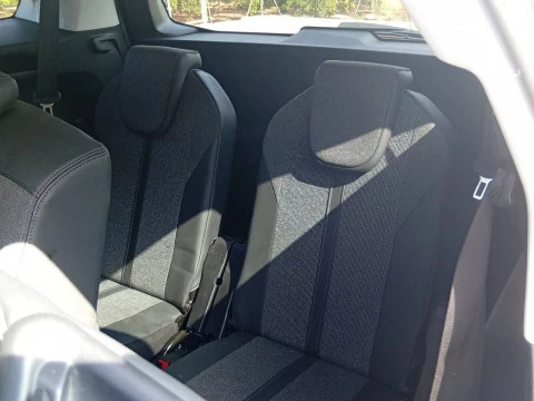 Peugeot 5008 1.5 BlueHDi 96kW (130CV) S&S Allure EAT8