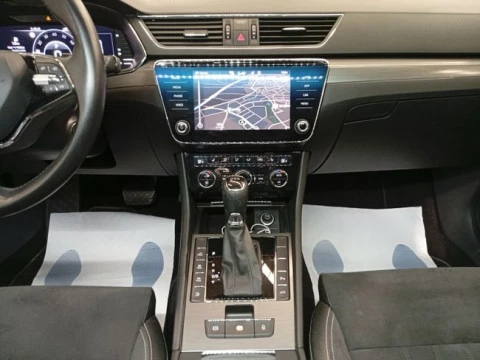 Skoda Superb Combi Ambition 1.4 TSI iV P-HEV DSG