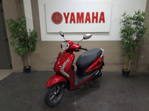 Yamaha D'elight 125 ROJO (DRMK)