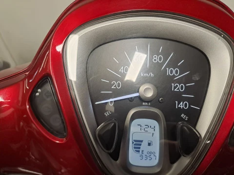Yamaha D'elight 125 ROJO (DRMK)