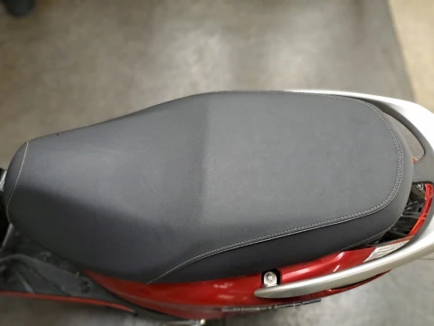 Yamaha D'elight 125 ROJO (DRMK)