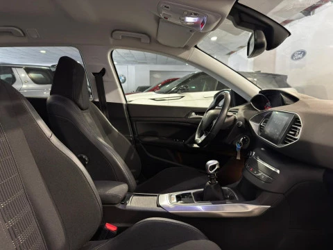 Peugeot 308 1.2 PURETECH S&S ALLURE 130