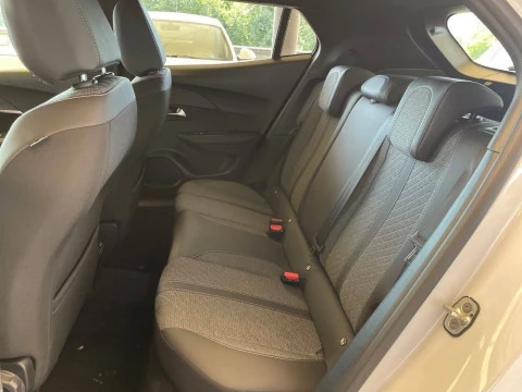 Peugeot 2008 Allure Puretech 100 S&S 6 Vel. MAN
