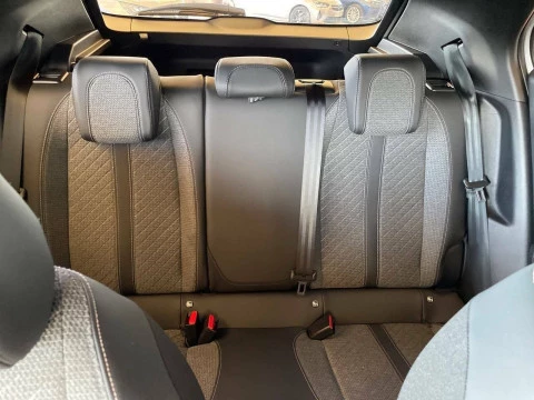 Peugeot 2008 Allure Puretech 100 S&S 6 Vel. MAN