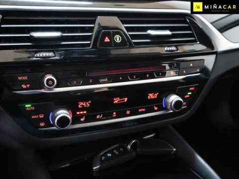 BMW Serie 5 518d Touring 110 kW (150 CV)