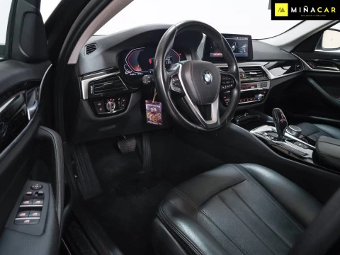 BMW Serie 5  518d Touring 190CV