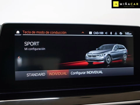 BMW Serie 5  518d Touring 190CV