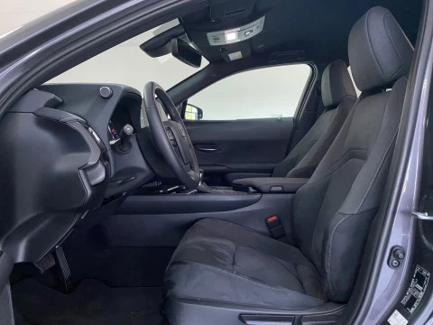 Lexus UX 2.0 250h Premium