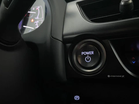 Lexus UX 2.0 250h Premium