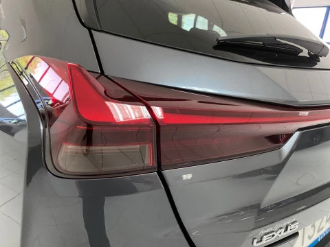 Lexus UX 2.0 250h Premium