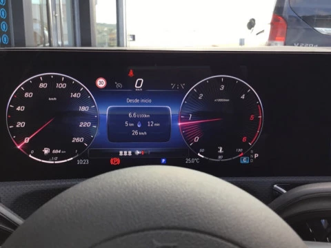 Mercedes-Benz Clase CLA  220 d Shooting Brake
