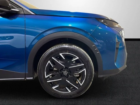 Peugeot 5008 Hybrid 1.2 100KW Allure eDCS6