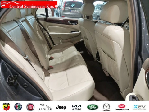 Jaguar Serie XJ XJ6 2.7D V6 Executive