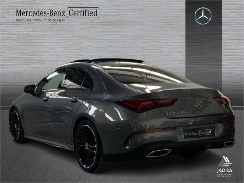 Mercedes-Benz CLA 200 D DCT