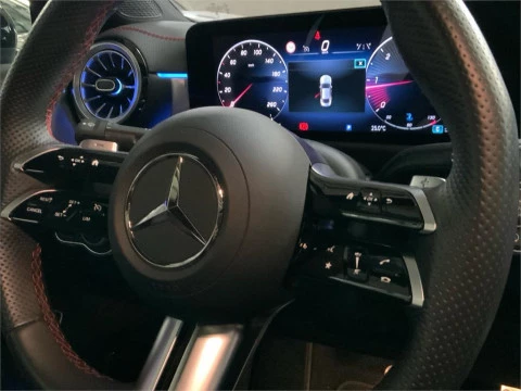 Mercedes-Benz CLA 200 D DCT