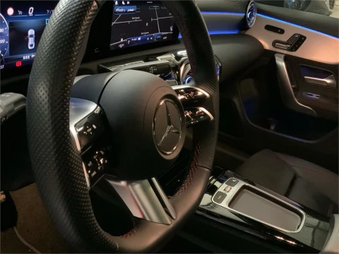 Mercedes-Benz CLA 200 D DCT