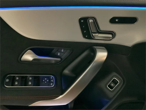 Mercedes-Benz CLA 200 D DCT