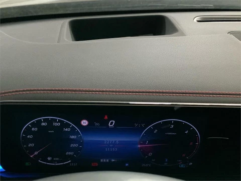 Mercedes-Benz CLA 200 D DCT