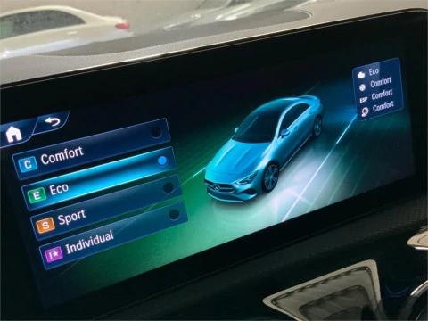 Mercedes-Benz CLA 200 D DCT