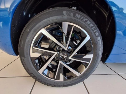 Opel Corsa 1.2T XHL 74KW GS 5P