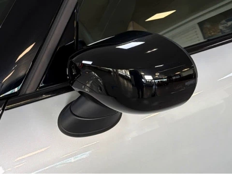 MINI Cooper 100 kW (136 CV)