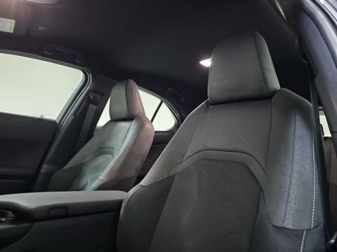 Lexus UX 2.0 300h UX