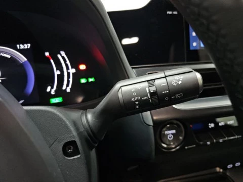 Lexus UX 2.0 300h UX