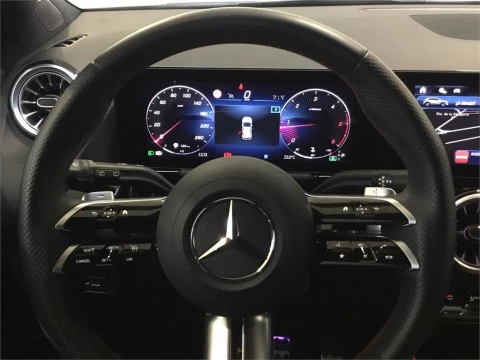 Mercedes-Benz GLA 200 D