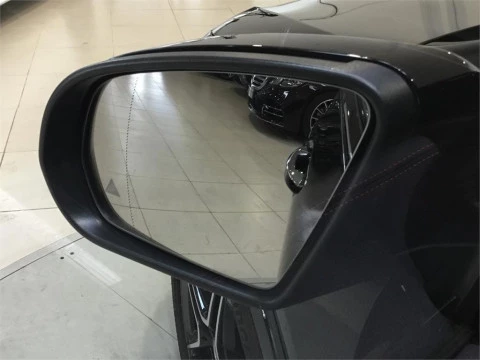 Mercedes-Benz GLA 200 D