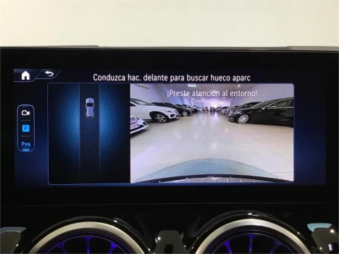 Mercedes-Benz GLA 200 D