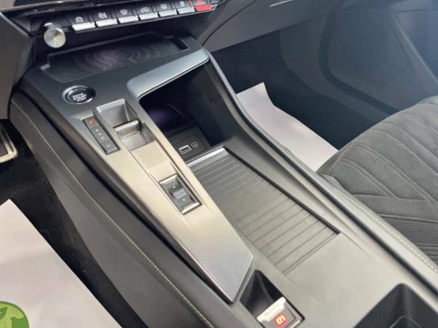 Peugeot 408 408 GT Puretech 130 EAT8