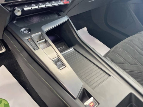 Peugeot 408 408 GT Puretech 130 EAT8