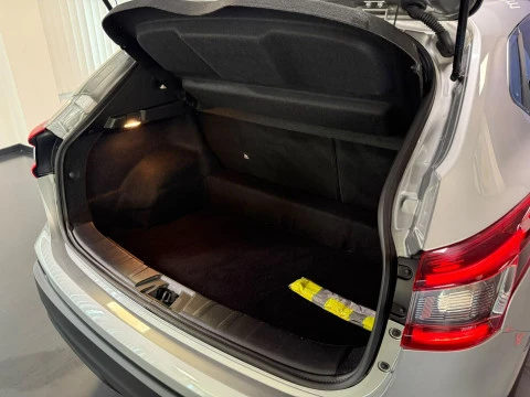 Nissan Qashqai DIG-T 103 kW (140 CV) E6D ACENTA