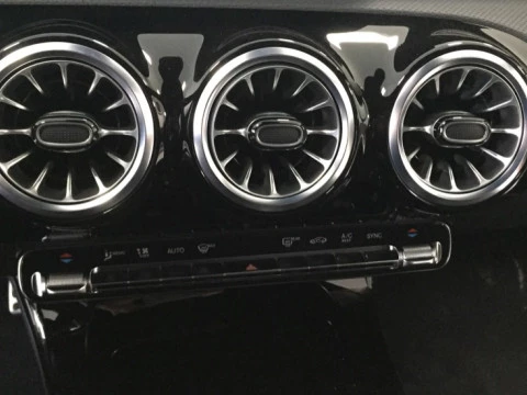 Mercedes-Benz Clase A  180 d Compacto