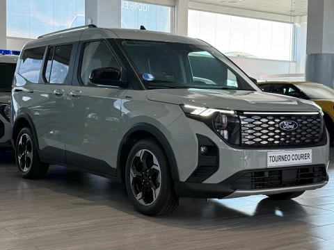 Ford Tourneo Courier BEV 43,5kWh 100kW (136CV) Active Auto