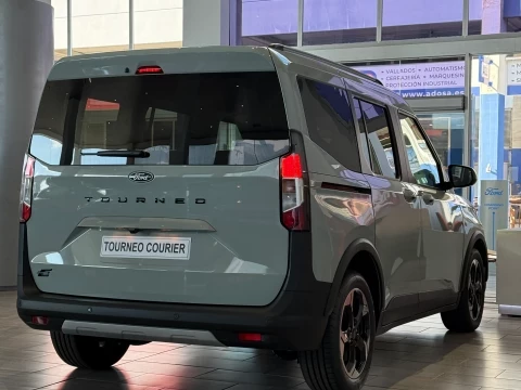 Ford Tourneo Courier BEV 43,5kWh 100kW (136CV) Active Auto