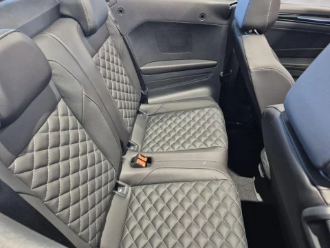 Volkswagen T-Roc R-Line 1.5 TSI 110 kW (150 CV) DSG