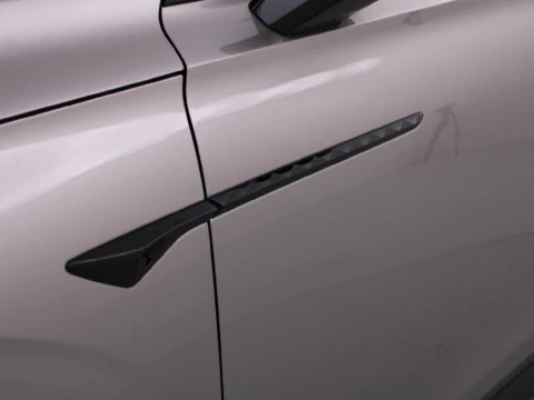 MG HS 1.5MT LUXURY MY24