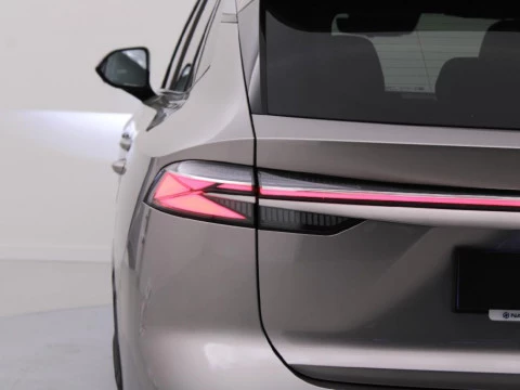 MG HS 1.5MT LUXURY MY24