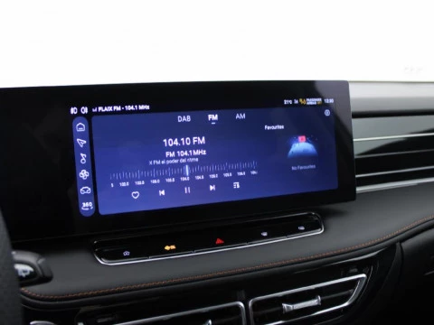 MG HS 1.5MT LUXURY MY24