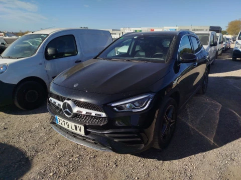 Mercedes-Benz GLA GLA 250 e