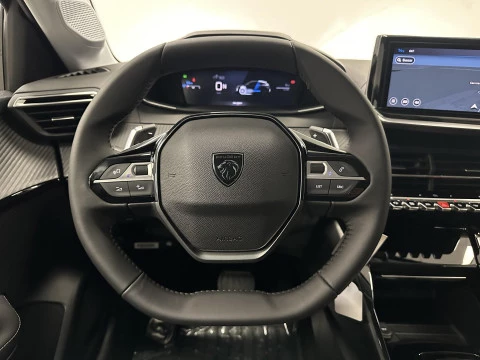 Peugeot 208 Allure HYBRID 110 eDCS6