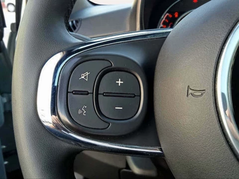 Fiat 500 1.0 Hybrid Dolcevita 51 kW (70 CV)