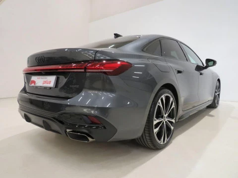 Audi A5 TFSI Black Line 150 kW (204 CV)