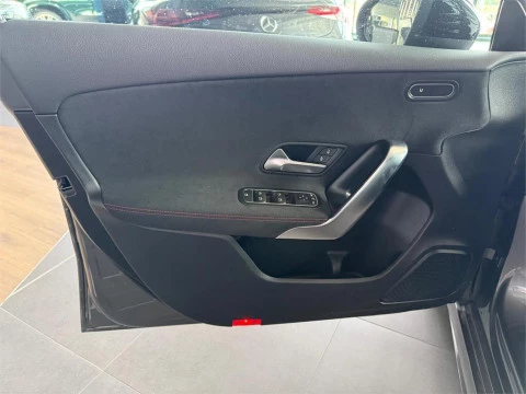 Mercedes-Benz Clase A 180