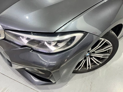 BMW 318 318D BERLINA